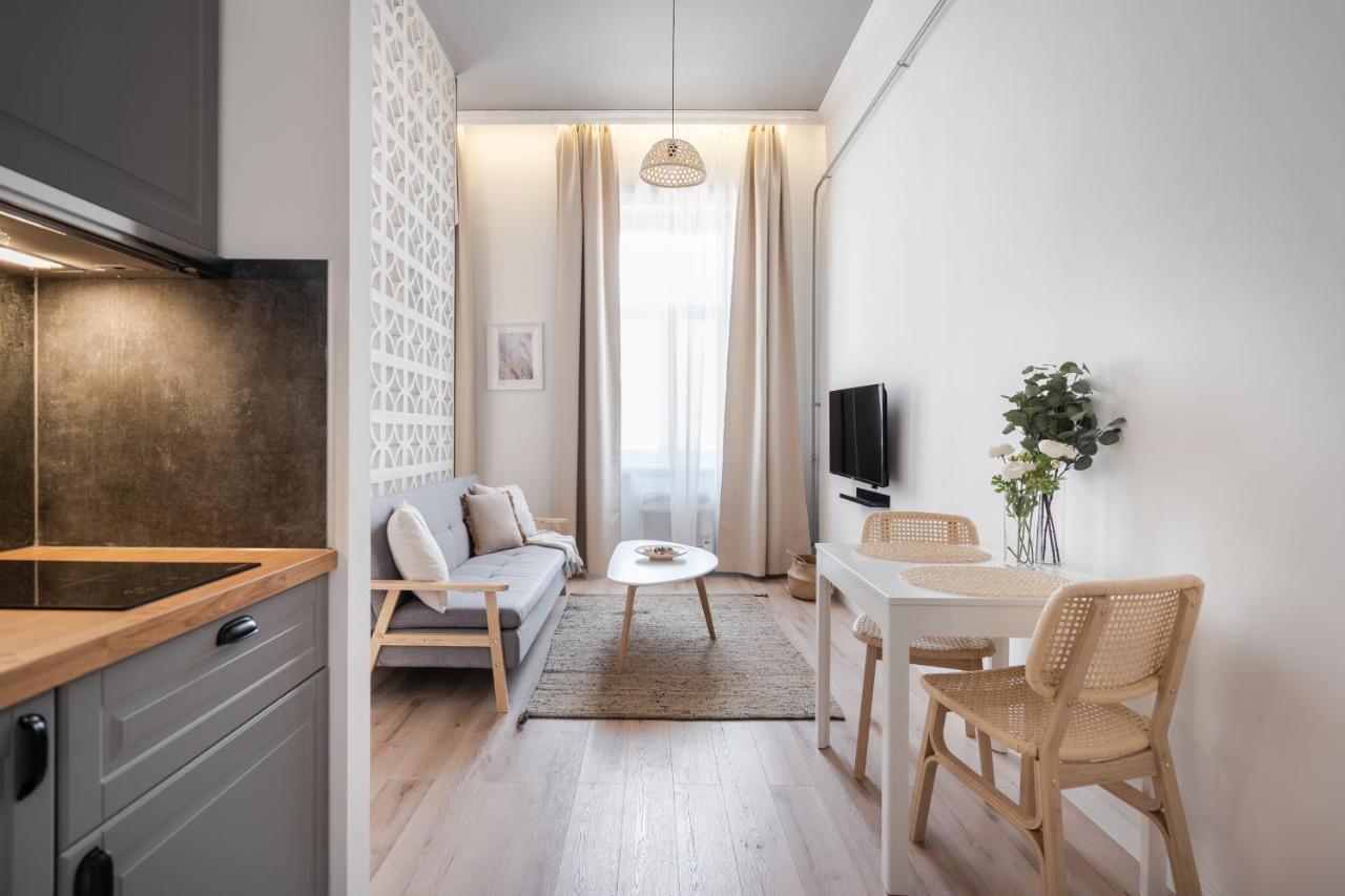 A62 - Akacfa Street Central Residence - Best Location By Bqa Budapeste Exterior foto